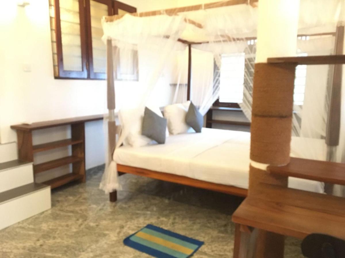 Rock House Hotel Unawatuna Kültér fotó